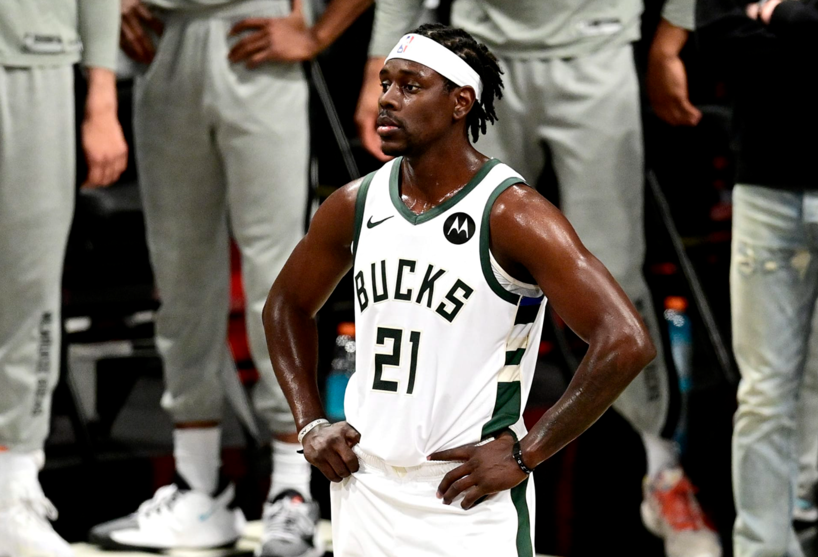 乐鱼体育在线娱乐-包含转会期体能课后，密尔沃基雄鹿强势反弹备战社区盾，质疑声仍在，轮换策略成焦点的词条-乐鱼体育在线娱乐